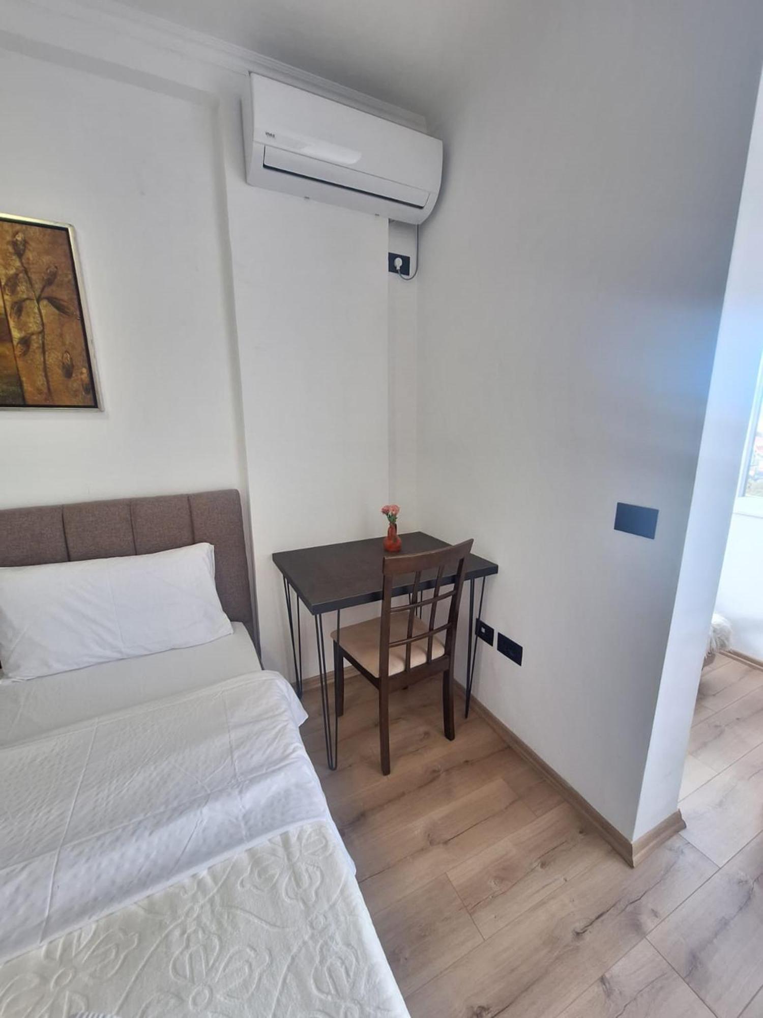 Albania Apartment Near Tirana City Center Double Or Twin Bed Екстер'єр фото